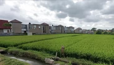 Jalan Pantai Mengening