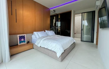 OniriqProperty-OPCG043-72