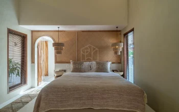OniriqProperty-OPCG044-49