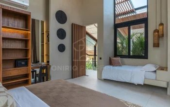 OniriqProperty-OPUM016-121