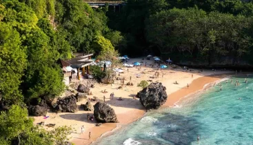 Padang Padang Beach - Uluwatu